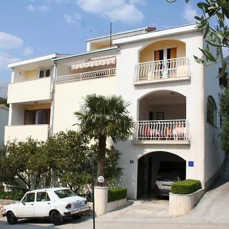 518d Apartament